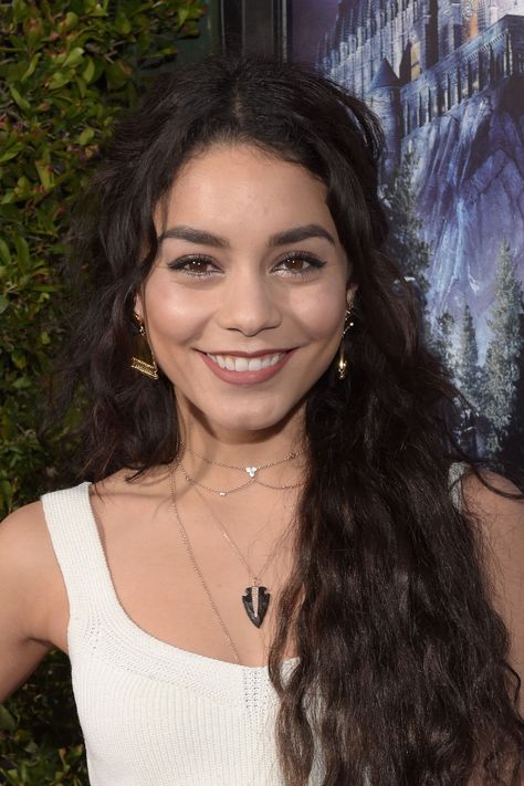 Vanessa Hudgens Sagittarius Celebrities, Vanessa Hudgens Dress, Black Hair Fashion, Wavy Beach Hair, Woman Inspiration, Rhinoplasty Nose Jobs, Keira Knightly, Sea Salt Spray, Beach Wave Hair