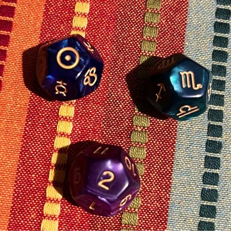 ☀️⭐️Astrology Dice. Fun for fortune reading☀️⭐️Love these!  Yoga Retreat, Reading, Yoga, Fashion Tips, Astrology, Astrology Dice, Fortune Reading, For Friends, Drawstring Bag