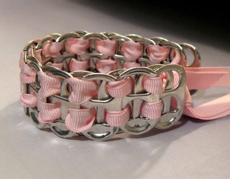 How to make a pop tab bracelet. Bracelets From Soda Can Tabs - Step 6 Upcycling, Can Tab Bracelet, Soda Tab Bracelet, Pop Top Crafts, Pop Tab Bracelet, Tab Bracelet, Pop Can Crafts, Soda Tab Crafts, Pop Can Tabs