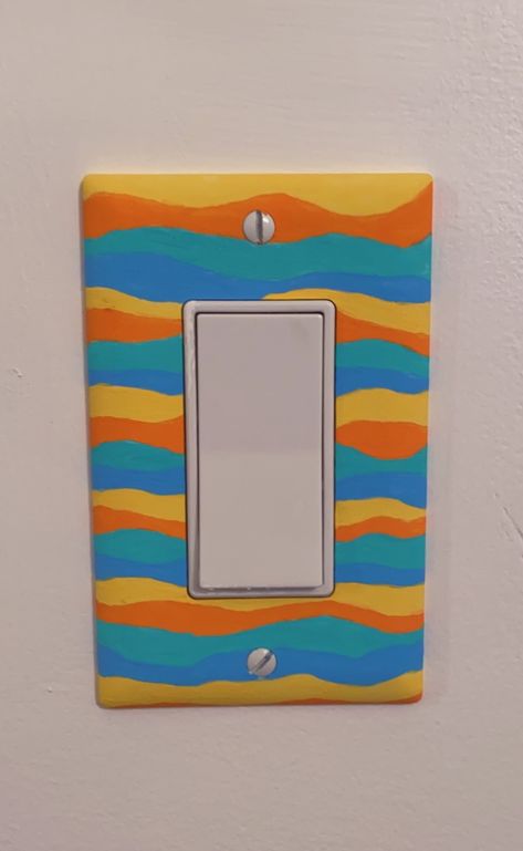 painted light switch panel Painting Light Switch Covers Ideas, Painted Light Switch Plates Ideas, Lightswitch Painting Ideas, Lightswitch Ideas Painting Aesthetic, Light Switch Covers Diy Paint Easy, Outlet Painting Ideas Aesthetic, Aesthetic Light Switch, Light Switch Painting Ideas Easy, Lightswitch Painting