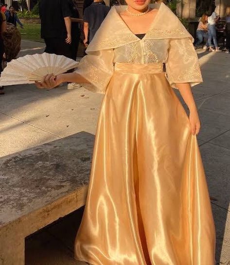 Maria Clara Dress, Philippines Clothes, Filipino Traditional Clothing, Filipino Clothes, Philippines Dress, Philippines Outfit, Modern Filipiniana Dress, Filipiniana Wedding, Debut Dresses