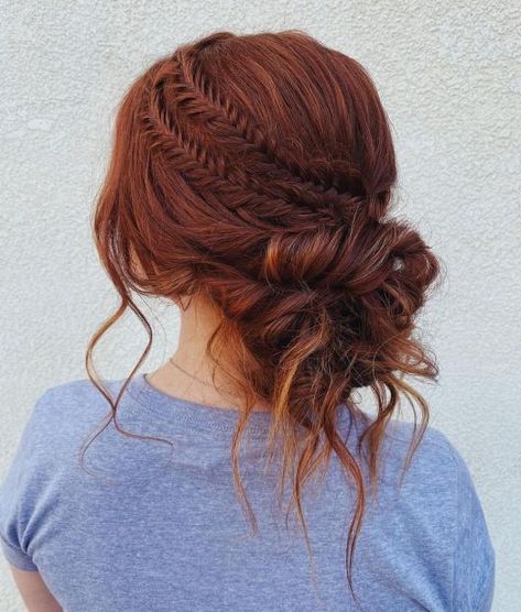 Messy Long Hair Updo with Side Braids Side Plaits, Updos For Thick Long Hair, Prom Ponytail Hairstyles, Prom Hair Bun, Fish Tail Side Braid, Side Braids, Boho Updo, Side Updo, Updos For Long Hair