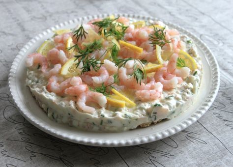 Summer Recipes, Cured Salmon Recipe, Sommer Mad, Danish Food, Deilig Mat, Light Lunch, Fish Dishes, Daily Meals, Fish And Seafood