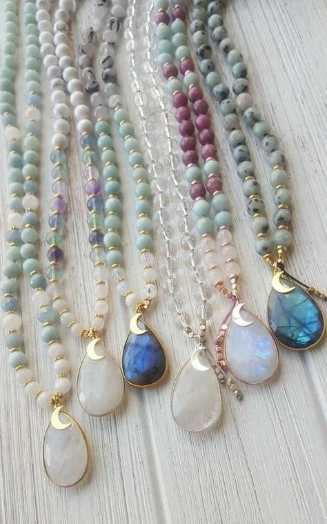Moon Goddess, Mala Jewelry, Mala Bead Necklace, Beaded Jewelry Necklaces, Long Beaded Necklace, Mala Necklace, Schmuck Design, Bijoux Diy, Mala Beads