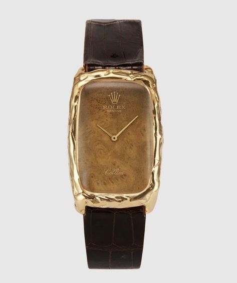 Visual Bliss Gold Watch Aesthetic, Old Watch, Apple Watch Fashion, Vintage Watches Women, Retro Watches, Old Money Style, Dope Jewelry, Jewelry Lookbook, Stylish Watches