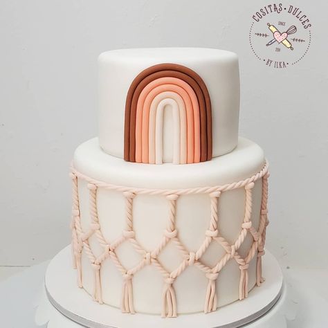 Boho Cake Birthdays Bohemian, Macrame Cake Design, Bohemian Cakes Birthdays, Boho Themed Birthday Cake, Bohemian Rainbow Cake, Bohemian Cake Birthdays, Bohemian Cake Ideas, Boho Birthday Cake Girl, Bohemian Birthday Cake