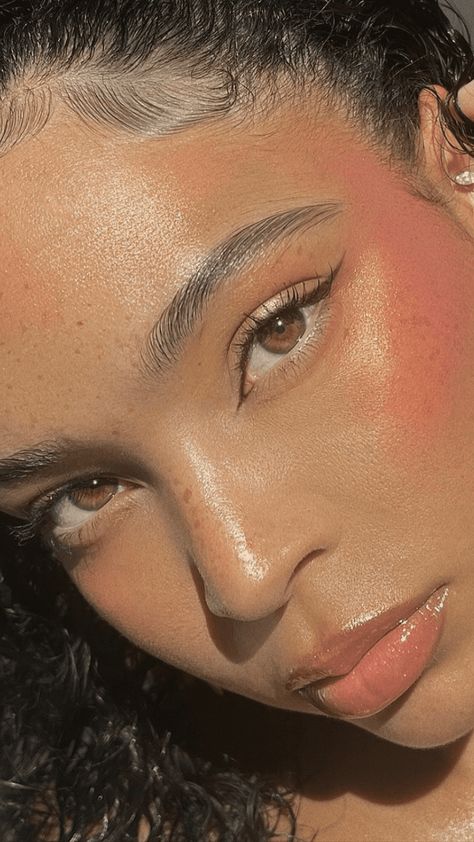 Nature, Simple Sunkissed Makeup, Summer Sunkissed Makeup, Summer Blush Makeup, Beach Inspired Makeup, Sunset Inspired Makeup, Sunset Blush Makeup, 2024 Makeup Trends Summer, Coral Blush Makeup