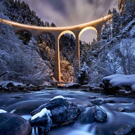 Landwasser Viaduct Glacier Express, Switzerland 🇨🇭 Nature, Glacier Express Switzerland, Best Places In Switzerland, Glacier Express, Places In Switzerland, Scenic Pictures, Solo Travel Destinations, Nikon D750, A Bridge