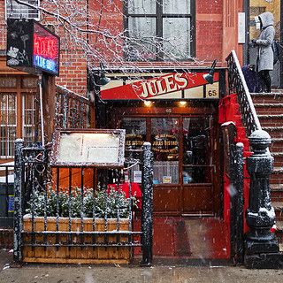 Jules Bistro on St. Mark's Place, East Village, NYC | Flickr East Village Nyc Aesthetic, St Marks Place, East Village Nyc, Day In Nyc, Humans Of New York, Nyc Summer, Steak Frites, Autumn In New York, Nyc Aesthetic