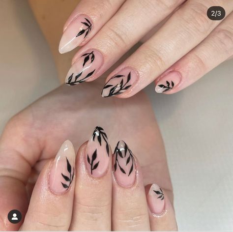 Simple Prom Nails, Cottagecore Nails, Heavenly Nails, Boho Nails, Witchy Nails, Art Deco Nails, Punk Nails, Fall Nail Art Designs, Goth Nails