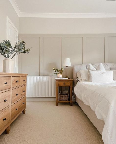 Panelling Diy, Wool Loop Carpet, Diy Panelling, Beige Carpet Bedroom, Birch Bed, Beige Walls Bedroom, Oak Panelling, Wall Panels Bedroom, Carpet Diy