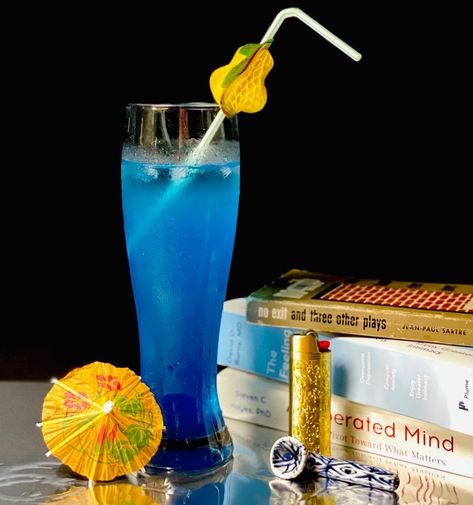 5 Literary Cocktail Recipes Inspired by New Books - Electric Literature Cocktails Inspired By Books, Book Inspired Cocktails, Bookish Cocktails, Book Themed Cocktails, Book Themed Drinks, Literary Cocktails, Library Speakeasy, Book Cocktails, Bookish Christmas