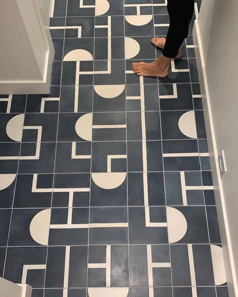 Colorful Bathrooms, Interior Wall Sconces, Midcentury House, Cup Of Jo, Pretty Bathrooms, Funny Questions, Yellow Bathrooms, Tile Inspiration, Floor Patterns