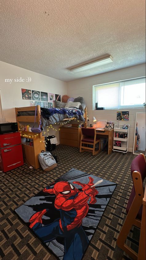 dorm room ideas! Dorm Room Ideas Boys, Hbcu Dorm Room Ideas, Boy Dorm Room Ideas, Dorm Food Ideas, College Dorm Room Ideas For Guys, Dorm Room Ideas For Guys, Dorm Room Layouts, College Dorm Room Inspiration, Dorm Food