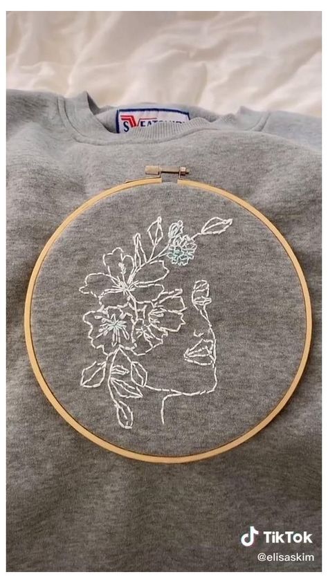 Drawing Ideas For Shirts, Embroidery By Hand On Clothes, Hand Embroidery Designs For Shirt, Simple Embroidery Gift Ideas, Cute Embroidery Shirt Ideas, Birthday Embroidery Ideas, How To Draw On Clothes For Embroidery, Embroidery On Shirts Diy, Embroidery Patterns On Shirts