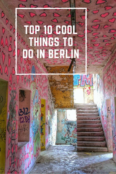 Top 10 cool things to do in Berlin - Berlin is an awesome city with plenty of restaurants, bars, coffee shops, museums, markets, colorful houses, tours, attractions, and actually everything you could wish for in a big modern city - Traveling outside the box Berlin Market, Roof Top Bar, Berlin Germany Travel, Berlin Shopping, Berlin Tour, Germany Travel Destinations, Things To Do In Berlin, Berlin Marathon, Beer Factory