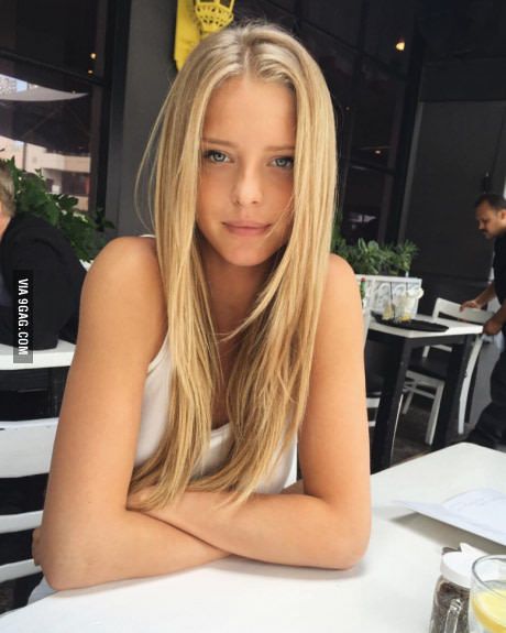 Female Human. Abby Champion, Ideal Beauty, Girls 21st, Female Human, Girl Celebrities, Under The Table, Instagram Girls, Real Beauty, Portrait Girl