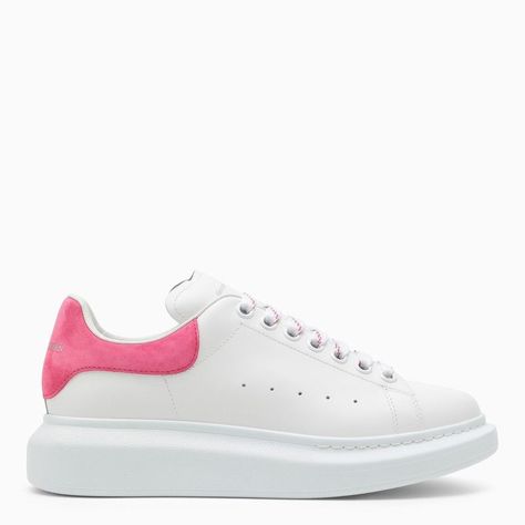 White Leather Low Top Trainer From Alexander Mcqueen Featuring Pink Suede Heel Detail With Embossed Logo, Lace-Up Fastening, Round Toe, Embossed Logo On Tongue. The Laces May Differ From Those In The Product Image. Material: Leather Size Type: It Material: Leather Sku: 2f-718139wibn2/N_alexq-8844_500 Welcome To The Official Luosophy Poshmark Closet! Luosophy Is A Luxury Brand Reselling Company Founded In San Diego, Ca From 2016. All Our Products Are Imported From Italy And Sold In The Usa. We Do Alexander Mcqueen Shoes Black, White Alexander Mcqueen Sneakers, Alexander Mcqueen Zapatos, Alexander Mcqueen Oversized Sneaker, Pink Suede Heels, Alexander Mc Queen, Blue Trainers, Rose Gold Sneakers, Alexander Mcqueen Sneakers