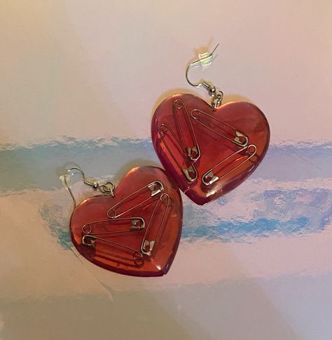 Resin Clothes, Resin Earrings Ideas, Resin Earrings Diy, Resin Aesthetic, Diy Resin Earrings, Crazy Earrings, Jewelry Anklets, Resin Earring, Red Heart Earrings