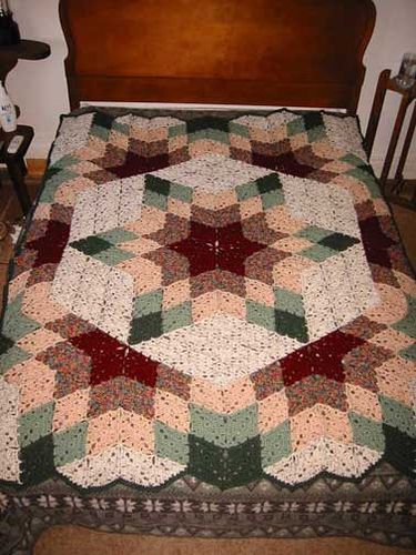 Ravelry: Prairie Star pattern by Marilyn Coleman and Mary Jane Protus.  Free Afghan Patterns, Motivi Afgani, Star Afghan, Crochet Quilt Pattern, Afghans Crochet, Crochet Afgans, Crochet Blanket Afghan, Crochet Bedspread, Crochet Quilt