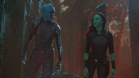 Marvel Screencaps, Happy National Siblings Day, Movie Duos, Gamora And Nebula, National Siblings Day, Gamora Marvel, Siblings Day, Mcu Screencaps, Duo Costumes