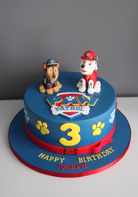 Paw Patrol Chase Cake, Paw Patrol Birthday Cake Boys, Pastel Paw Patrol, Paw Patrol Birthday Party Cake, Toddler Birthday Cakes, Paw Patrol Birthday Theme, Paw Patrol Birthday Cake, 4th Birthday Cakes, 3rd Birthday Cakes