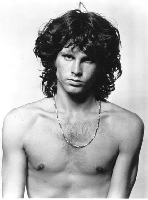 Jim Morrison....beautiful and and body! John Lennon, Classic Rock, The Doors Jim Morrison, Musica Rock, Mötley Crüe, Jim Morrison, Rock Legends, Music People, The Doors