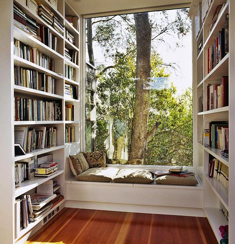 Home Libraries, Reading Bench, Cozy Window Seat, Window Seat Design, Window Benches, Reading Area, Bench Designs, Cozy Reading Nook, Hus Inspiration