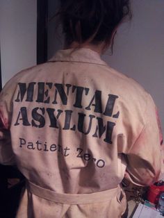 1000+ ideas about Insane Asylum Halloween on Pinterest Asylum Costume, Insane Asylum Halloween, Haunted Hospital, Haunted Asylums, Asylum Halloween, Images Terrifiantes, Mental Asylum, Insane Asylum, Hallowen Costume