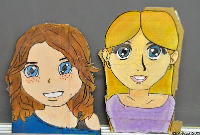 artisan des arts: The world's best grade 6 grad portraits! Anime Self Portrait, Self Portrait Project, Grad Portraits, Third Grade Art, Self Portrait Art, 7th Grade Art, Middle School Art Projects, 6th Grade Art, Jr Art