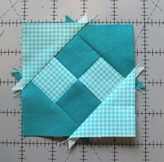 Fun Quilt, Kraf Diy, Quilt Square Patterns, Quilt Care, Beginner Quilt Patterns, Patchwork Quilt Patterns, Easy Quilt Patterns, Quilt Block Tutorial, Patchwork Quilting