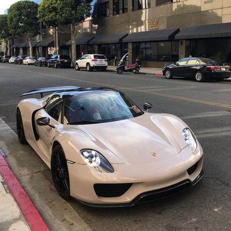 Mobil Drift, Porsche 918, Pink Car, Classy Cars, Pretty Cars, Fancy Cars, Future Car, Cute Cars