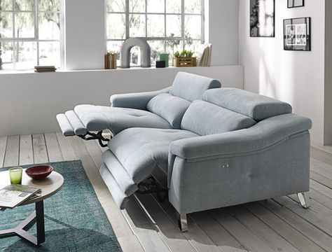 Mirella sofa with electric relax mechanism - Pedro Ortiz Chaise Longue, Modern Recliner Sofa, Reclining Sofa Living Room, Memory Foam Sofa, Italian Sofa Designs, Recliner Couch, Modern Recliner, Bookshelves In Living Room, Sofa And Loveseat Set