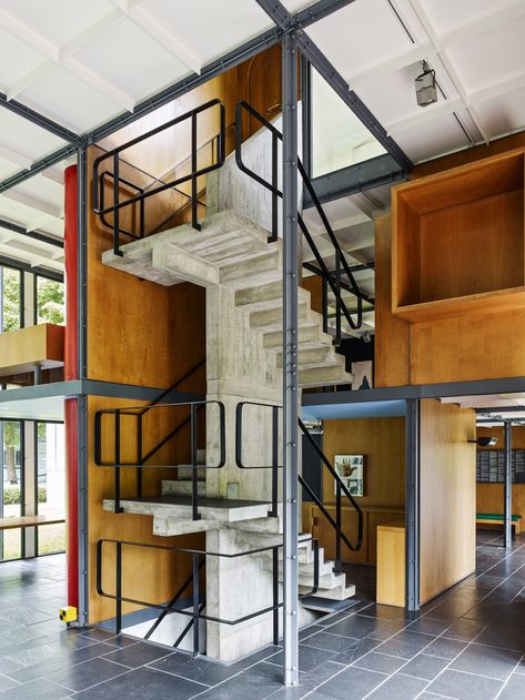 Pavilion Le Corbusier re-opens in Zurich after restoration Walter Gropius, Carlo Scarpa, Ronchamp Le Corbusier, Le Corbusier Designs, Corbusier Architecture, Le Corbusier Architecture, Villa Savoye, Lebbeus Woods, Zaha Hadid Architects