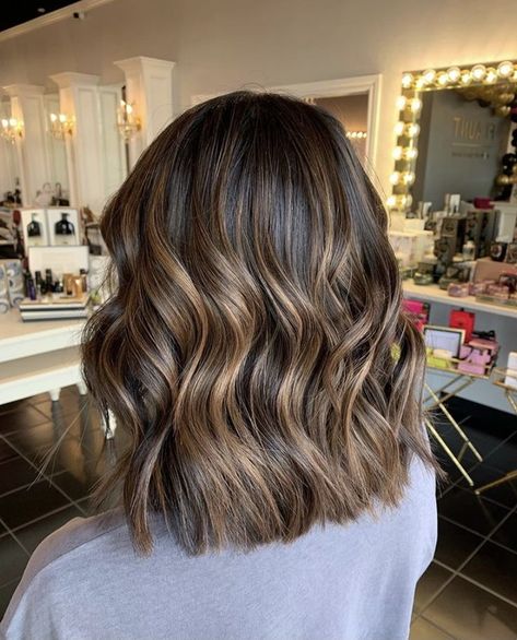 Balayage Dark Short Hair, Brown Hair Darker Highlights, Carmel Balayage Brunettes Short Hair, Shoulder Hair Balayage, Partial Foil Highlights Brunette Short Hair, Hair For Brunettes Winter, Dark Brown Hair Balayage Caramel Shoulder Length, Medium Brown Hair Dimension, Short Bob With Balayage