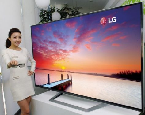 LG 84 inch 4K LCD TV 8k Tv, Tv 3d, Ultra 4k, Lg Tvs, Flat Panel Tv, Tech Toys, 4k Tv, Galaxy Note 3, Future Tech