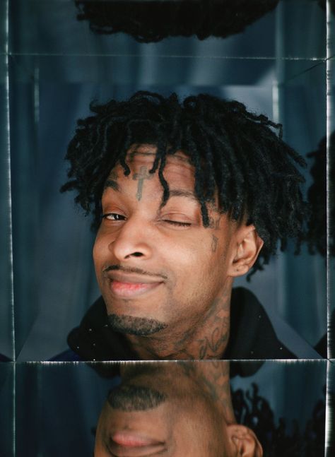 21 Savage on the Cover of PAPER Magazine - PAPER 21 Savage Rapper, Savage Mode, Savage Wallpapers, Arte Hip Hop, Dreadlock Hairstyles For Men, Paper Magazine, Rap Quotes, 21 Savage, Black Men Hairstyles