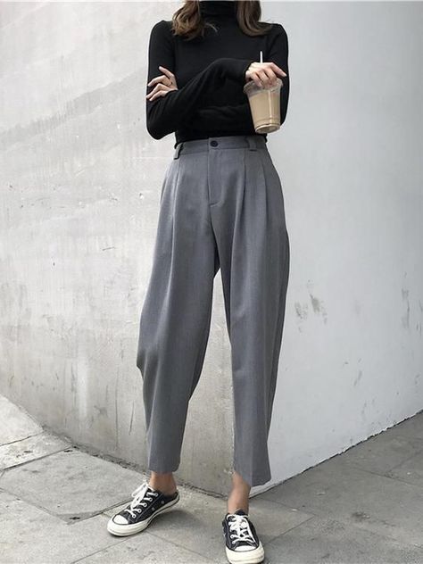 fall Women's Bottoms, Fesyen Korea, Celana Jogger Wanita, Stil Vintage, Ținută Casual, Modieuze Outfits, Winter Trends, Suit Pants, Fashion Streetwear