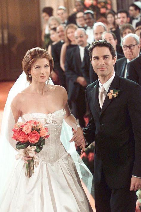 These are the TV & movie wedding moments we will never forget Grace Adler, Movie Wedding Dresses, Movie Wedding, Famous Wedding Dresses, Tv Weddings, Debra Messing, Wedding Movies, Memorable Wedding, Will And Grace