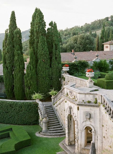 Formal Gardens, La Foce, Formal Garden Design, Rustic Italian, Tuscan Wedding, Italian Garden, Tuscan Style, Pretty Places, Dream Home Design