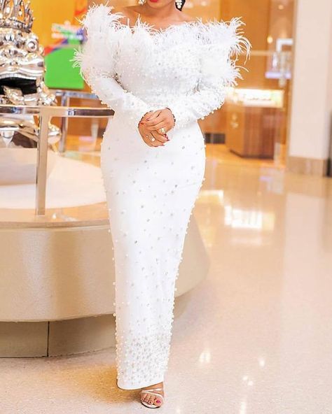 White Dress Classy, Form Fitting Maxi Dress, Dress Feathers, Plus Size Long Dresses, Column Wedding Dress, Embellished Jumpsuit, Off Shoulder Evening Dress, Short Sleeve Bodycon Dress, Long Cocktail Dress