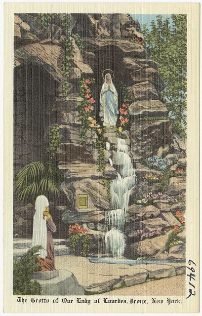 The Grotto of Our Lady of Lourdes, Bronx, New York by Boston Public Library, via Flickr Italian Grotto Style, Grotto Design Ideas, Marian Grotto, Our Lady Of Lourdes Grotto, Garden Grotto, Mary Shrine, Marian Garden, Grotto Design, Lourdes Grotto