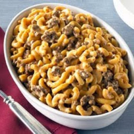 Velveeta Cheeseburger Mac Recipe - (4.5/5) Essen, Hamburger Helper Beef Pasta, Hamburger Side Dishes, Beef Pasta Recipes, Hamburger Helper Recipes, Homemade Hamburger Helper, Macaroni Recipes, Beef Pasta, Homemade Dinner Rolls