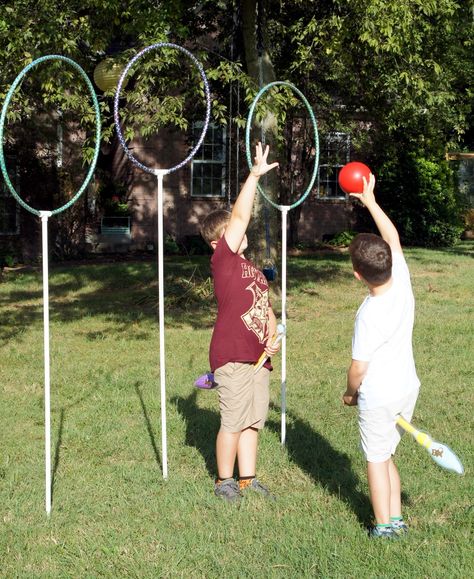 Bring the magic of Quidditch to your yard with these easy tips! Backyard Quidditch, Quidditch Diy, Quidditch Field, Quidditch Game, Teen Activities, Harry Potter Birthday Invitations, Hogwarts Party, Harry Potter Theme Birthday, Harry Potter Bday