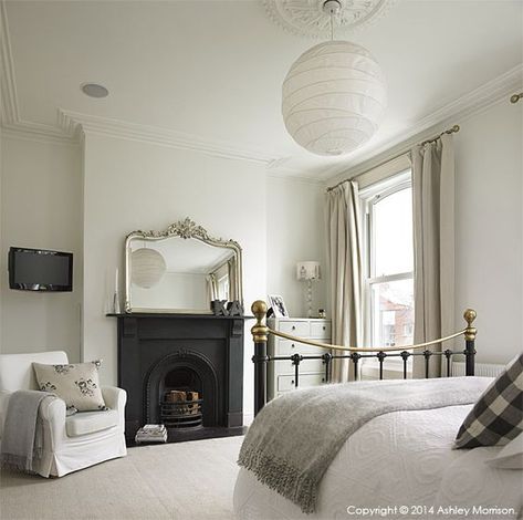 The best thing about winter? Sitting in front of a roaring fire. These 21 amazing fireplace design ideas will make you feel downright cozy! Victorian Bedroom Fireplace, Design Camino, Fireplace Design Ideas, Georgian Interiors, Victorian Townhouse, Victorian Bedroom, Comfy Bedroom, Edwardian House, Bedroom Fireplace