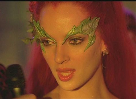 Poison Ivy in Batman & Robin 1997 Uma Thurman Makeup, Batman And Poison Ivy, Poison Ivy Uma Thurman, Poison Ivy Aesthetic, Ivy Aesthetic, Batman Makeup, Uma Thurman Poison Ivy, Poison Ivy Makeup, Poison Ivy Halloween Costume