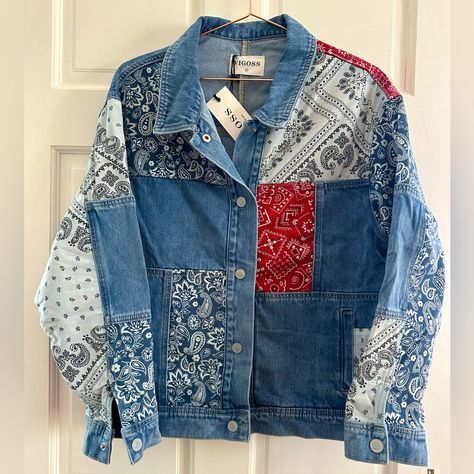 Vigoss Bandana Patchwork Denim Jean Jacket From Anthropologie Size M Nwt Never Worn Oversized Cool Denim Jacket With On Trend Patchwork Bandana Fabric Couture, Patchwork, Upcycling, Patchwork Bandana, Customized Clothing, Denim Applique, Bandana Patchwork, Patchwork Denim Jeans, Patchwork Denim Jacket