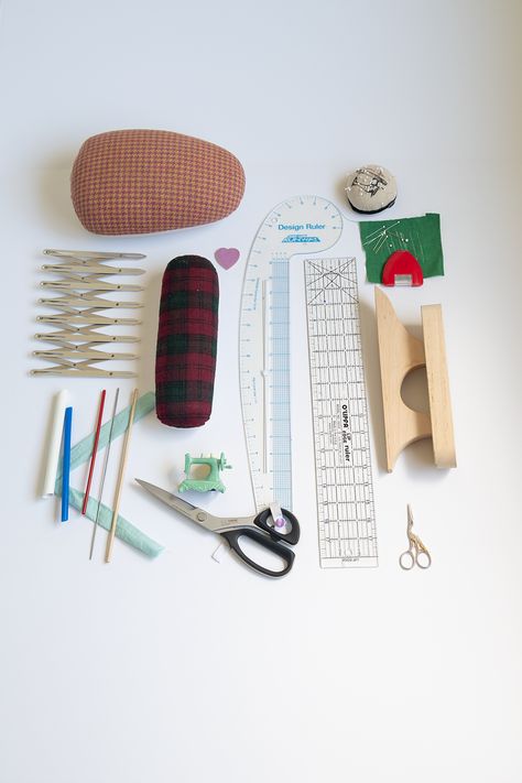 11 helpful sewing tools you can’t live without Couture, Sewing Gadgets, Sewing Spaces, Sewing Equipment, Pattern Hack, Sewing Essentials, Sewing Scissors, Quilting Rulers, Embroidery Scissors