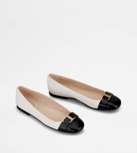 Women’s Ballerina Shoes - Tod's Official Site Ballerina Shoes, Women's Ballet Flats, Tods Shoes, Womens Ballet Flats, New Looks, Ballerina Flats, Printed Leather, Shoes Women, Salvatore Ferragamo Flats