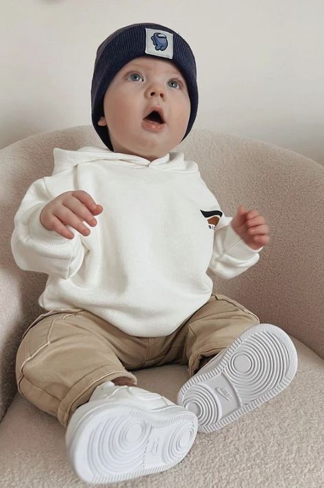 Classy Baby Boy Outfits, Baby Style Boy, Infant Boy Fashion, Infant Boy Outfits, Liz Tomforde, Bebe Clothing, Boys Winter Clothes, Baby Boy Winter Outfits